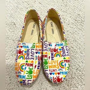 Toms Pride slip on